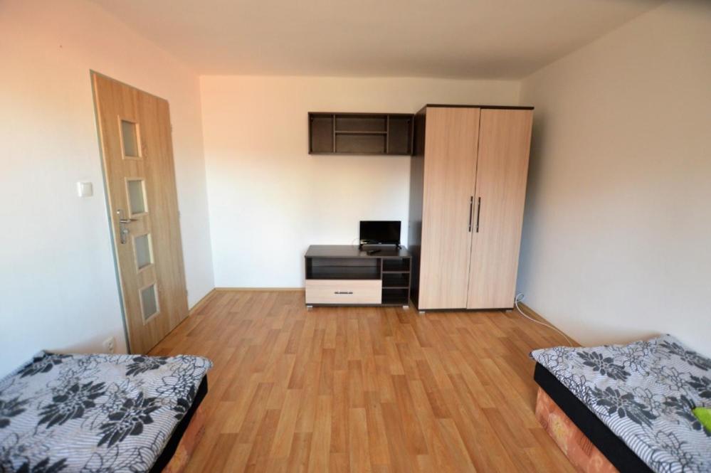 Apartmany - Skolni Chomutov Kültér fotó