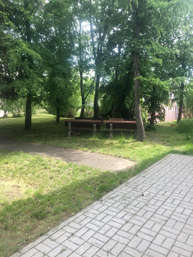 Apartmany - Skolni Chomutov Kültér fotó
