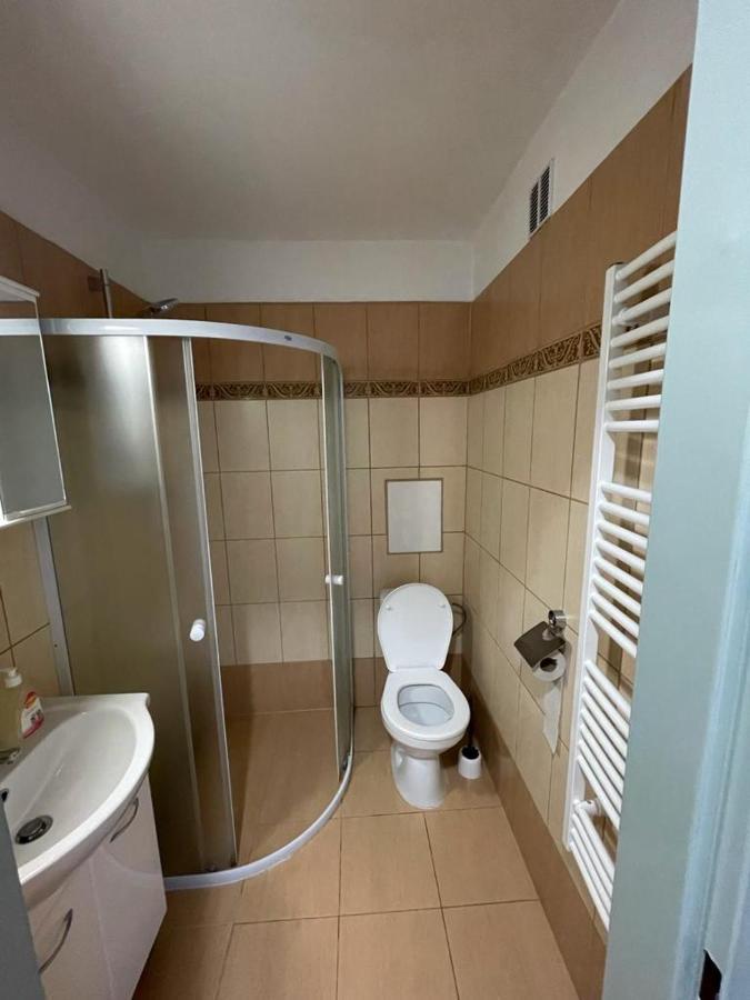 Apartmany - Skolni Chomutov Kültér fotó